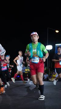 BIB: 40779, 297
                            <button type="button" onclick="openModal(23064275)" class="btn btn-primary btn-sm float-right btn-popup" data-toggle="modal" data-target=".modal-high-quality">
                        <i class="fas fa-shopping-cart"></i> Add to Cart
                    </button>
                                            <button type="button" onclick="isThisMe(23064275, true)" class="btn btn-success btn-sm float-right btn-popup btn-isme hidden" data-toggle="tooltip" data-placement="bottom" title="นี่คือรูปของคุณใช่ไหม คลิกที่นี่เพื่อเอาเข้าอัลบั้ม">
                        <i class="fas fa-plus"></i> Add to album
                    </button>
                    <button type="button" onclick="isThisMe(23064275, false)" class="btn btn-warning btn-sm float-right btn-popup btn-isnotme hidden">
                        <i class="fas fa-ban"></i> Remove from album
                    </button>